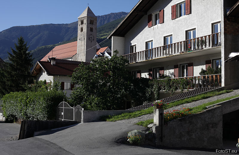 Laas im Vinschgau, Südtirol Hotels & Ferienwohnungen
